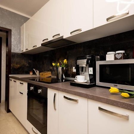 Central Apartament 3 ياش المظهر الخارجي الصورة
